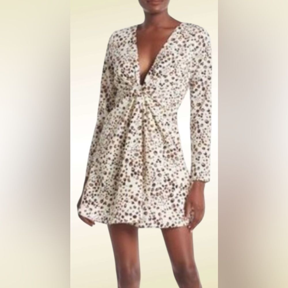 J.O.A. Long Sleeve Leopard Print plunging neckline Fall dress Revolve NWT size L
